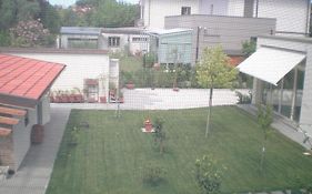 A Due Passi Dal Centro Rooms For Rent