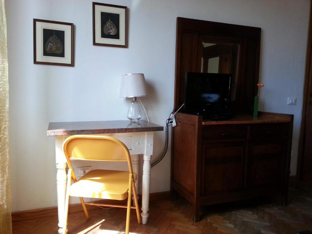 A Due Passi Dal Centro Rooms For Rent Пиза Номер фото